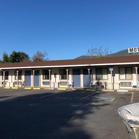 Kelseyville Motel Buitenkant foto